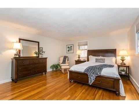 34 Hancock Rd, Needham, MA 02492 photo 11