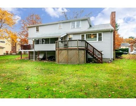 34 Hancock Rd, Needham, MA 02492 photo 2
