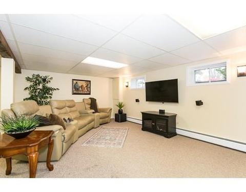 34 Hancock Rd, Needham, MA 02492 photo 19