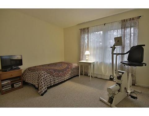 38 Bond St, Gloucester, MA 01930 photo 21