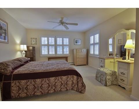 38 Bond St, Gloucester, MA 01930 photo 16