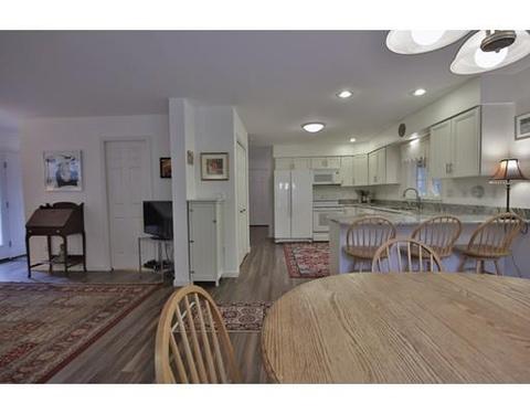 38 Bond St, Gloucester, MA 01930 photo 8