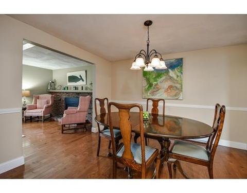 93 Sachem Rd, Needham, MA 02494 photo 4