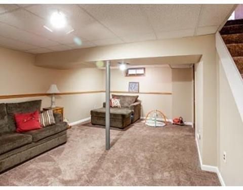 34 Marmon Ct, Springfield, MA 01129 photo 13