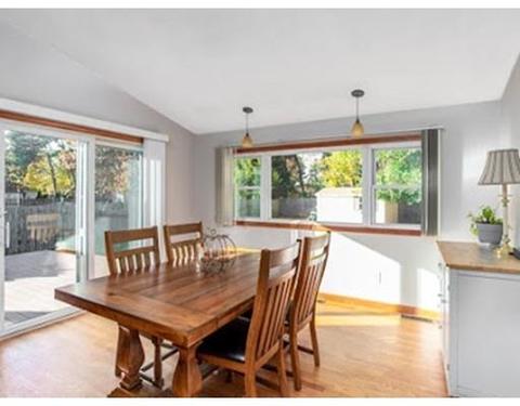 34 Marmon Ct, Springfield, MA 01129 photo 7