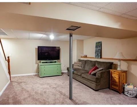 34 Marmon Ct, Springfield, MA 01129 photo 14