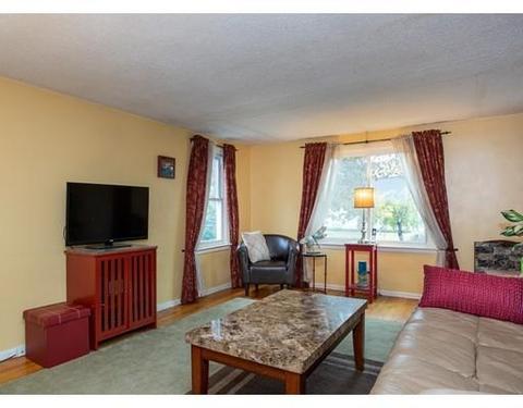 82 Westbrook Dr, Springfield, MA 01129 photo 11