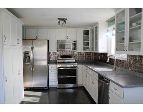 26 Appleton St, Danvers, MA 01923 photo 2