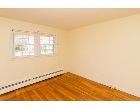 28 Pine St, Franklin, MA 02038 photo 10