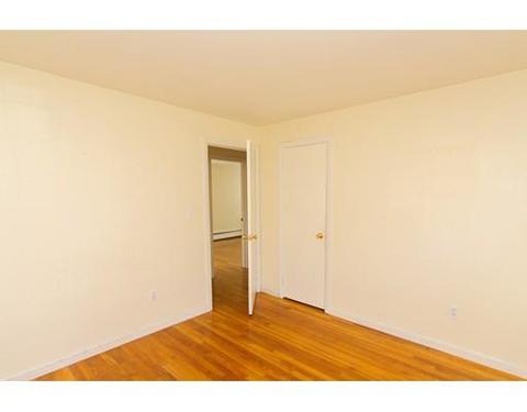 28 Pine St, Franklin, MA 02038 photo 12