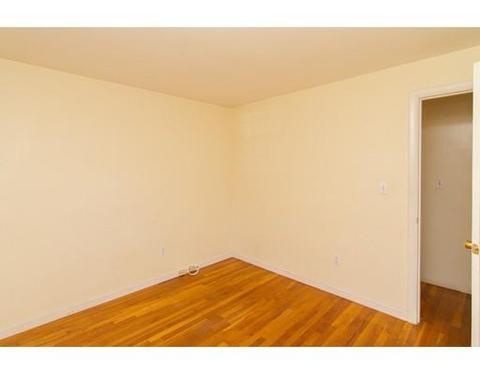28 Pine St, Franklin, MA 02038 photo 11