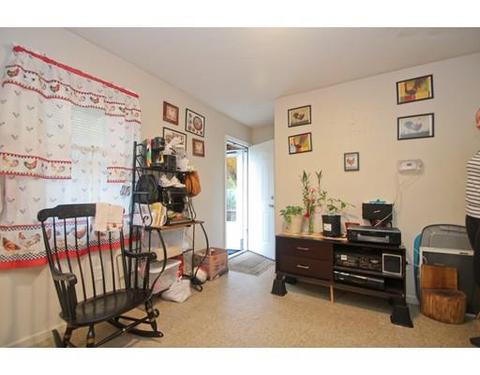 97 Bowles St, Springfield, MA 01109 photo 3