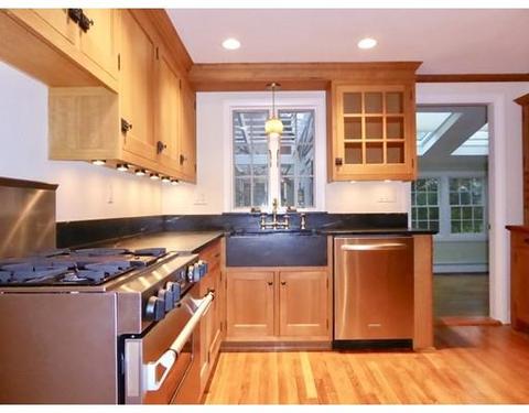 31 Evans Rd, Marblehead, MA 01945 photo 8