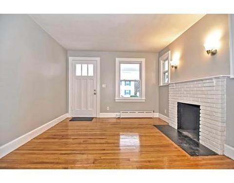 24 Brighton St, Springfield, MA 01118 photo 4
