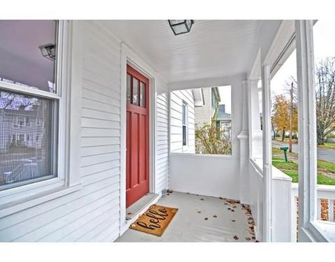 24 Brighton St, Springfield, MA 01118 photo 2