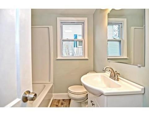 24 Brighton St, Springfield, MA 01118 photo 11