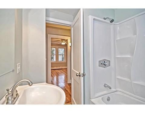 24 Brighton St, Springfield, MA 01118 photo 12
