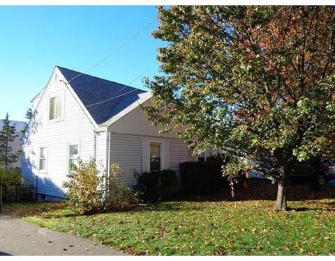 75 Robinwood Rd, Dedham, MA 02026 photo 4
