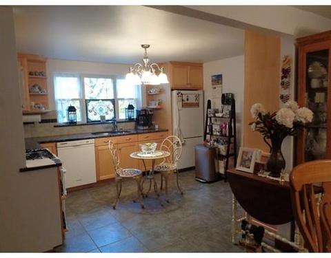 75 Robinwood Rd, Dedham, MA 02026 photo 8
