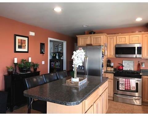 35 Wyndham Ct, Fall River, MA 02721 photo 11