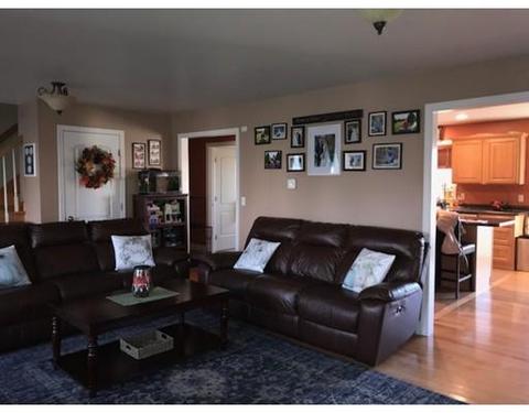 35 Wyndham Ct, Fall River, MA 02721 photo 8