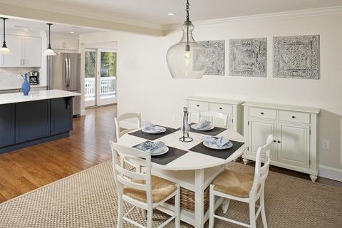 284 High St, Hingham, MA 02043 photo 4