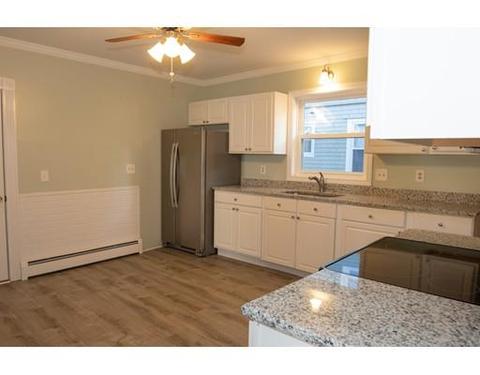 553 Robeson St, Fall River, MA 02720 photo 3