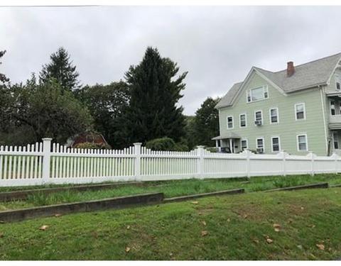 18 Steele St, Worcester, MA 01607 photo 3