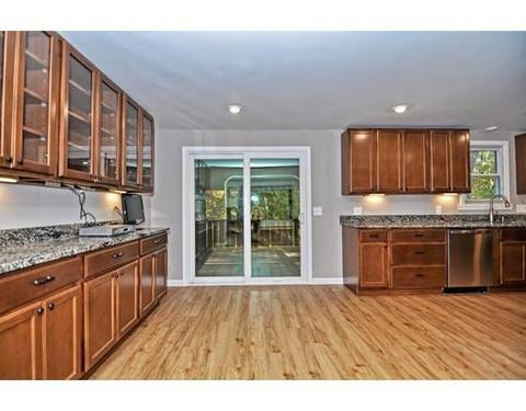 72 Lincoln Rd, Sutton, MA 01590 photo 4