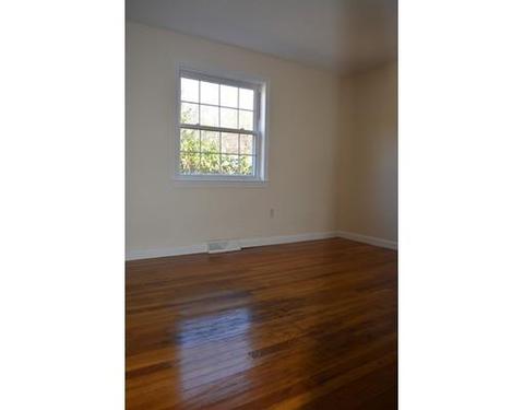 9 Jon St, Salisbury, MA 01952 photo 9