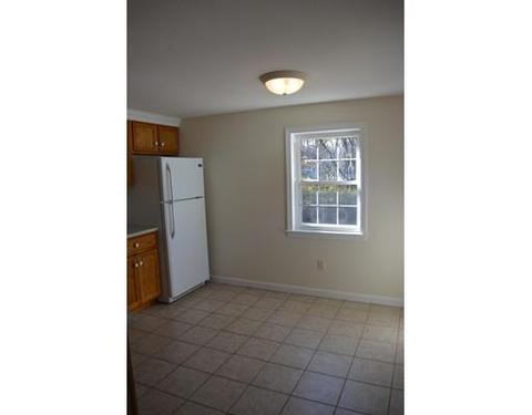 9 Jon St, Salisbury, MA 01952 photo 12