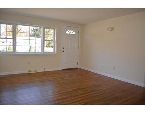 9 Jon St, Salisbury, MA 01952 photo 6
