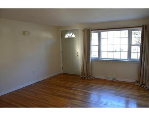 9 Jon St, Salisbury, MA 01952 photo 17