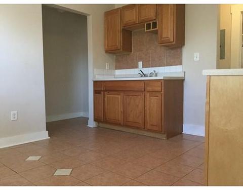 149 Maynard St, Springfield, MA 01109 photo 11