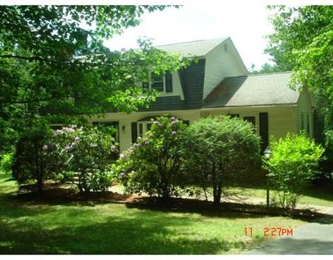 148 Castle Hill Rd, Windham, NH 03087 photo 1