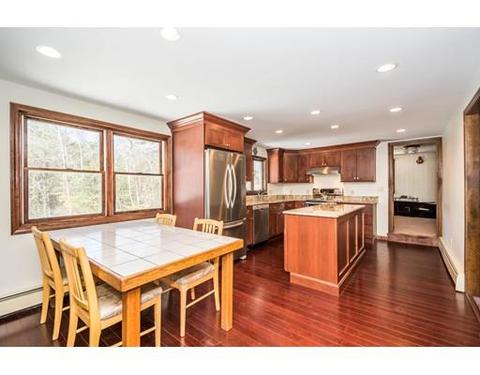 148 Castle Hill Rd, Windham, NH 03087 photo 3