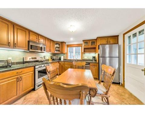 85 Roosevelt Ave, Chicopee, MA 01013 photo 13