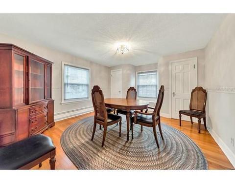 85 Roosevelt Ave, Chicopee, MA 01013 photo 9