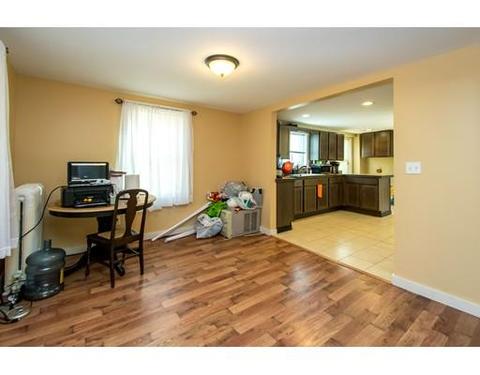 98 Freeman Ter, Springfield, MA 01104 photo 9