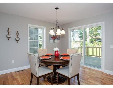 59 Pocantico Ave, Springfield, MA 01109 photo 13