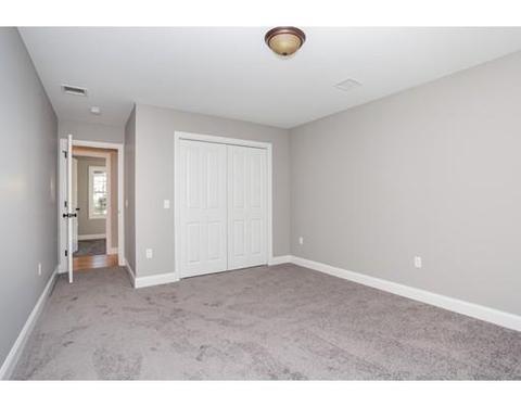 59 Pocantico Ave, Springfield, MA 01109 photo 26