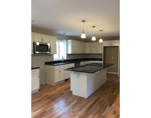 85 Judson St, Springfield, MA 01104 photo 3