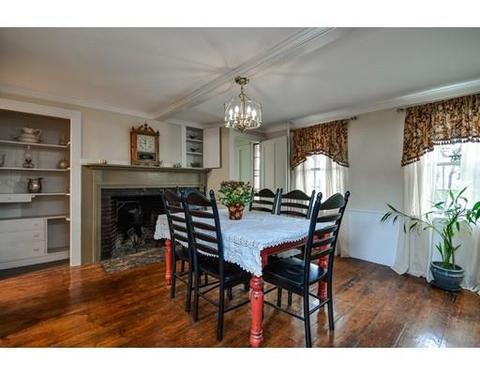 26 Main St, Upton, MA 01568 photo 6