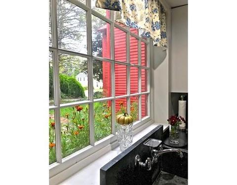 26 Main St, Upton, MA 01568 photo 9