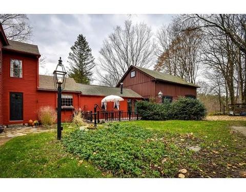 26 Main St, Upton, MA 01568 photo 25