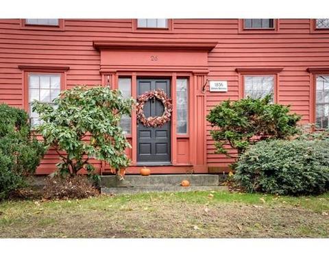 26 Main St, Upton, MA 01568 photo 4