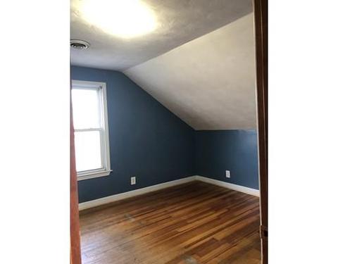 305 Baker St, Fall River, MA 02721 photo 9