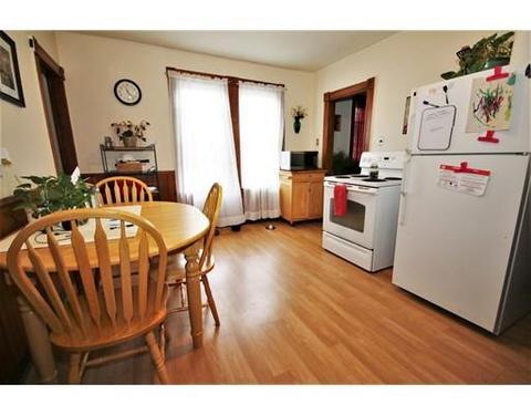 123 Snow St, Woonsocket, RI 02895 photo 2
