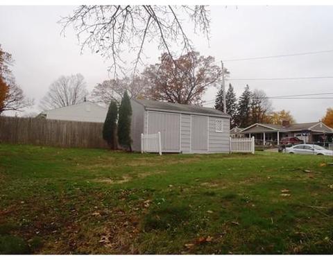 137 Acrebrook Dr, Chicopee, MA 01020 photo 18