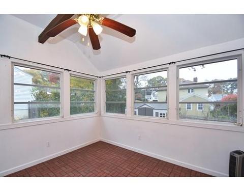 11 Thompson Rd, Beverly, MA 01915 photo 9